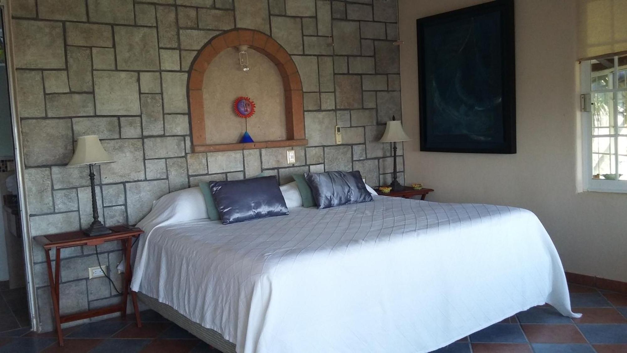 Villa Bella Bed & Breakfast Inn La Cruz de Huanacaxtle Exterior photo