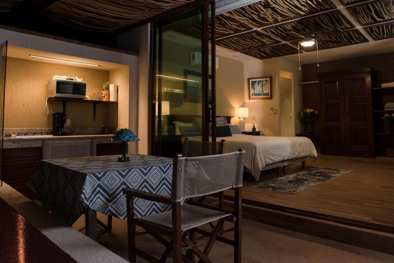 Villa Bella Bed & Breakfast Inn La Cruz de Huanacaxtle Exterior photo